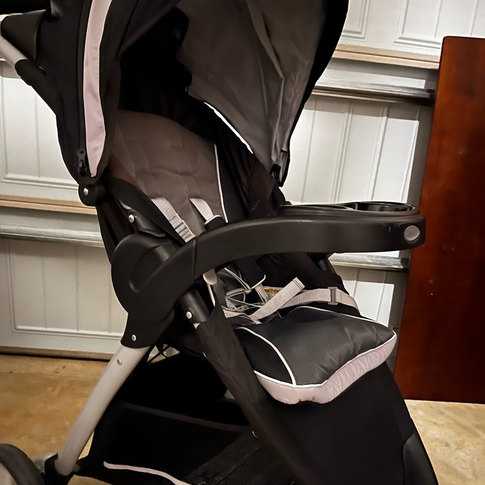Graco FastAction Fold Jogger Click Connect Travel System - Black